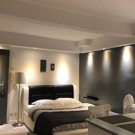 Cosy Studio Proche Palais Des Papes アヴィニョン エクステリア 写真
